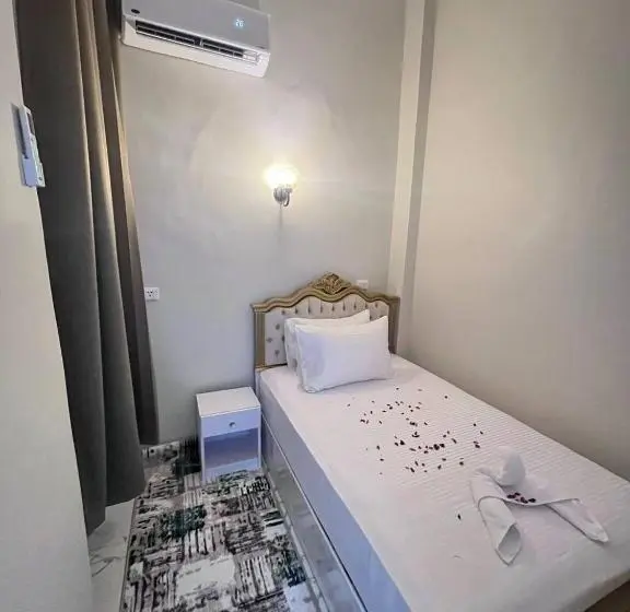 اتاق اکونومی یک تخته, Future Hostel