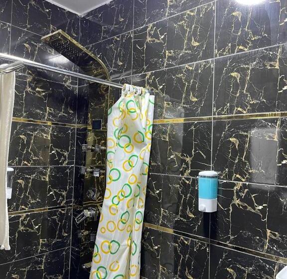 اتاق اکونومی یک تخته, Future Hostel