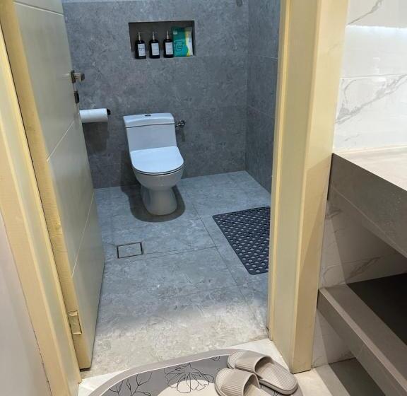 带大床的标准间, مسكن الترف الريفي