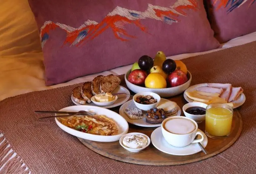 スタンダードルーム, Lamadrid Guest House
