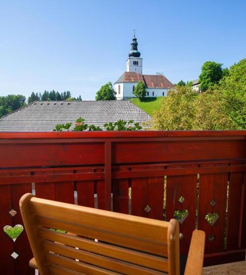 اتاق استاندارد چهارنفره با بالکن, Turistična Kmetija Pri Marku