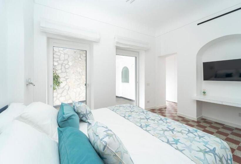 Номер Стандарт с Террасой, Villa L Ara