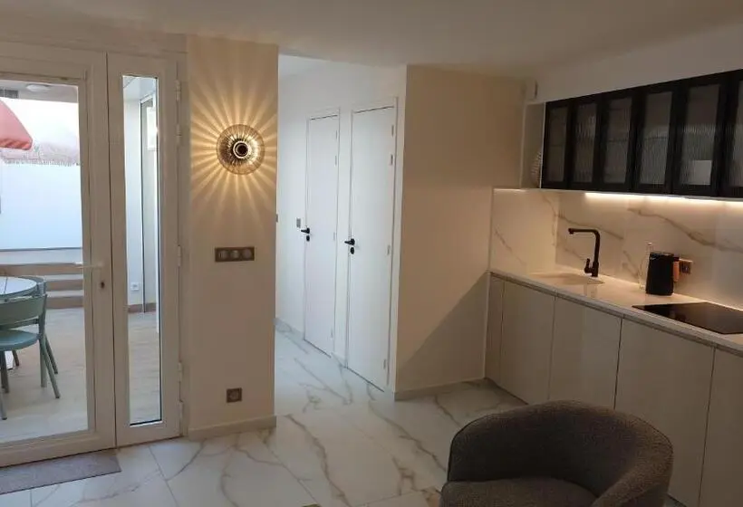 テラスつきの２ベッドルームアパートメント, Club Inn Appartement