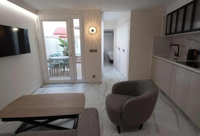 テラスつきの２ベッドルームアパートメント, Club Inn Appartement