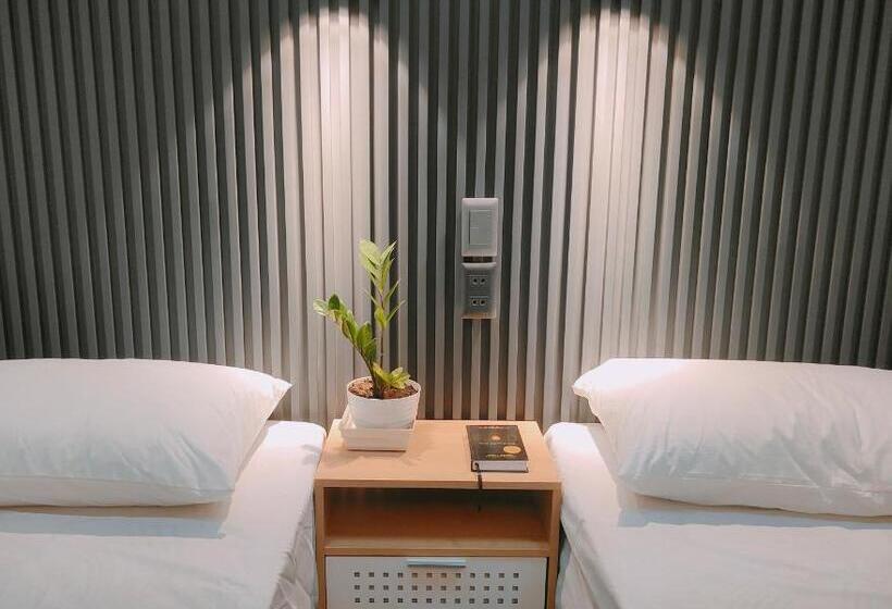 标准间, Kristoville Residences