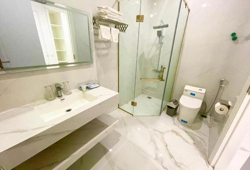 اتاق استاندارد, đông Thắm