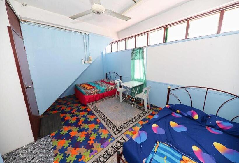 جناح عائلي, Oyo 91005 My Gunung Budget