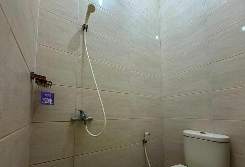 اتاق استاندارد, Reddoorz At Shabrina Homestay Syariah Maguwo