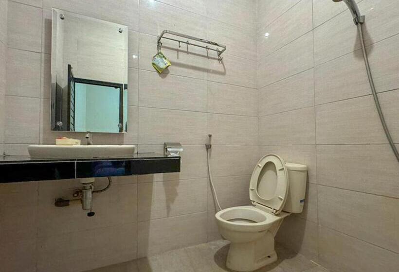 اتاق استاندارد, Reddoorz At Shabrina Homestay Syariah Maguwo