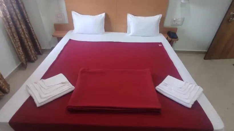 デラックスルーム, Shalini Palace