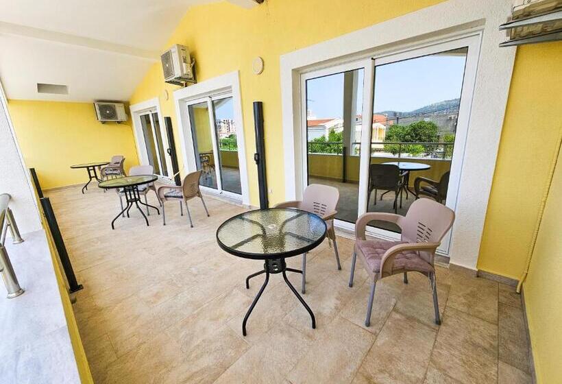 اتاق استاندارد با تخت بزرگ, Guesthouse Lole