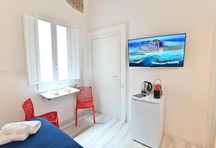 غرفة قياسية, Izzhome City Heart Rooms