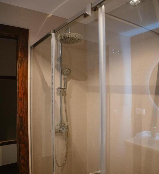 اتاق لوکس, La Casa Del Huerto