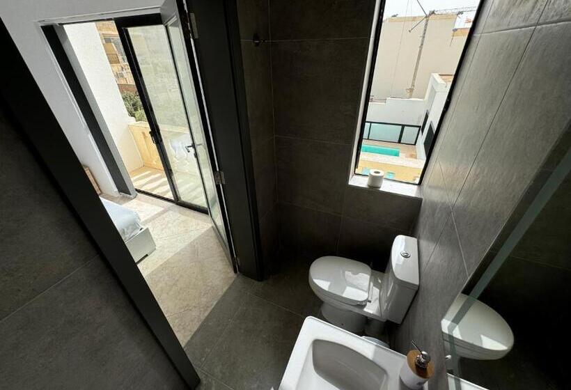 اتاق استاندارد با چشمانداز استخر, Maison D Amour Farmhouse