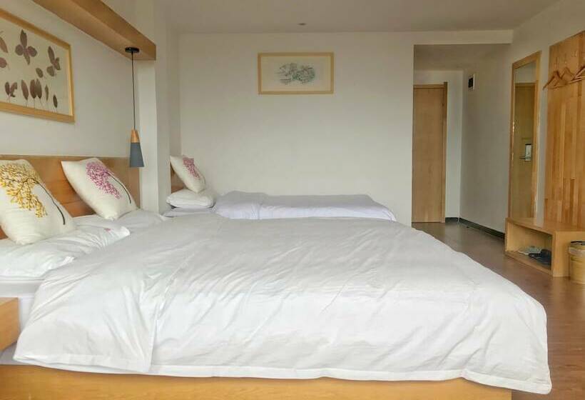 Chambre Familiale, Travelling With Hotel Long Ji Ping An