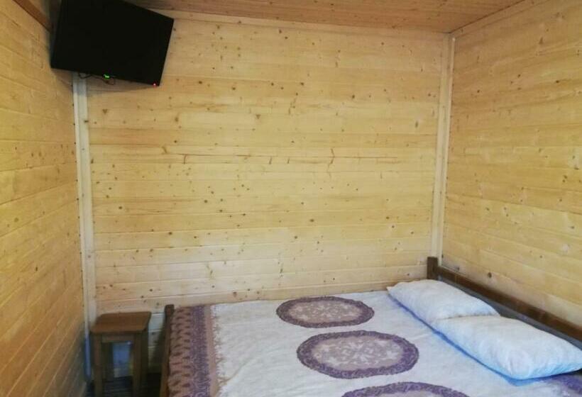 سوئیت 2 خوابه, Krym