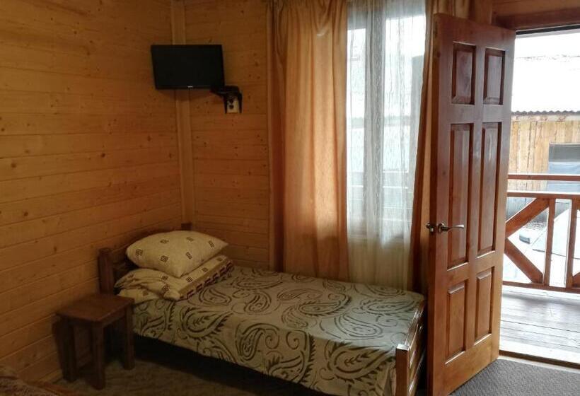 اتاق استاندارد سه نفره, Krym