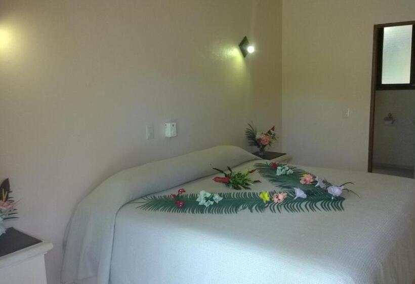 اتاق لوکس, Villa La Plantacion