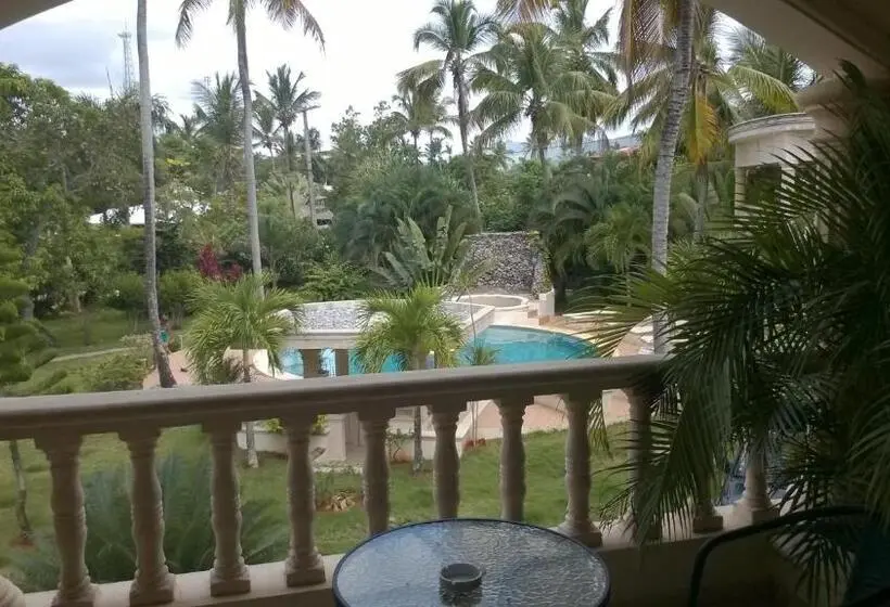 اتاق لوکس با بالکن, Villa La Plantacion