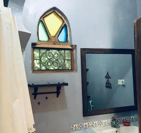 Одноместный Номер с Террасой, Casa Umoja