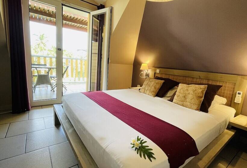 اتاق سوپریور سه تخته, Hôtel Les Bougainvilliers