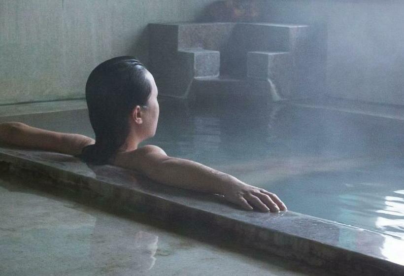 חדר סופריור, Myosen