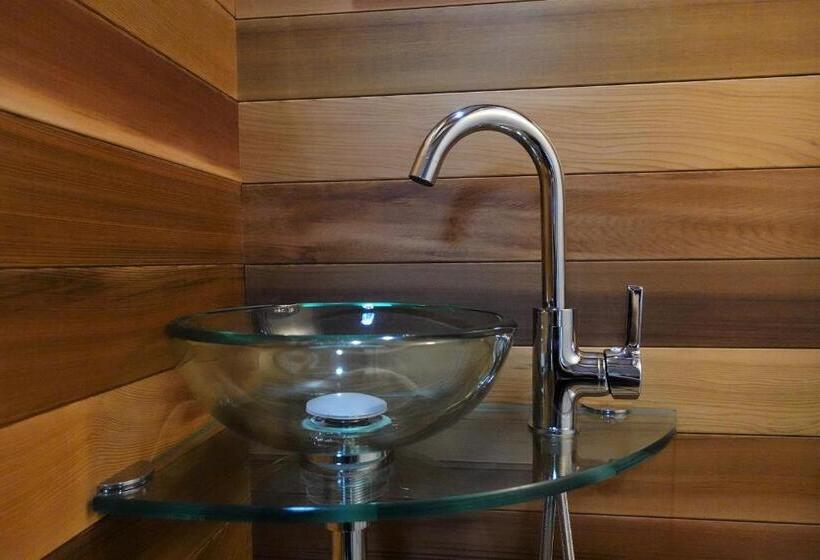 חדר סופריור עם מיטת קינג, Myosen