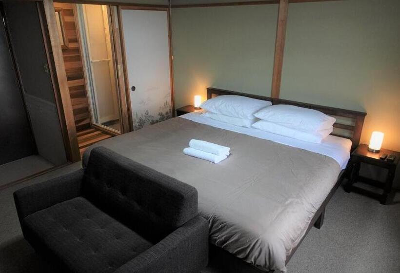 חדר משפחתי מקשר, Myosen