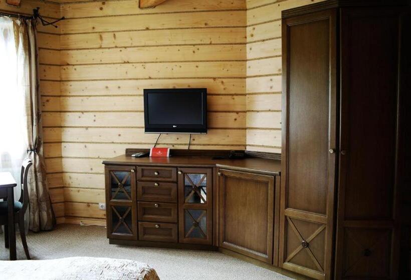 غرفة قياسية, Villa Iris