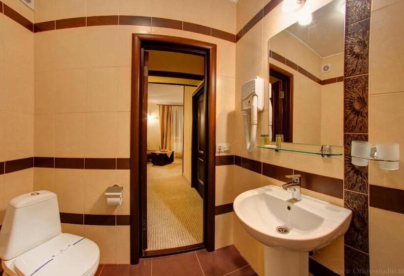 غرفة كومفورت, Wellland