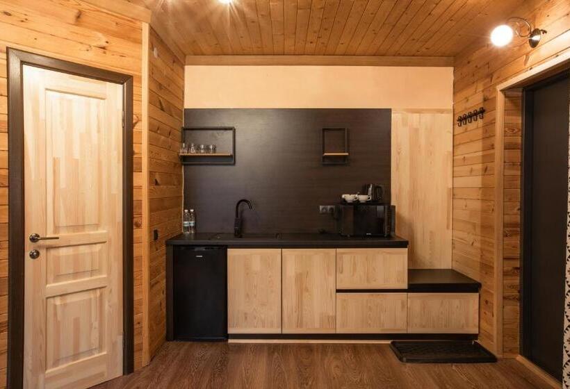 غرفة قياسية ذات إطلالة, Wellland