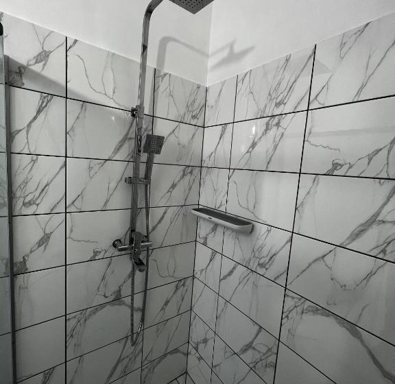 اتاق استاندارد, Zolotoy Fazan