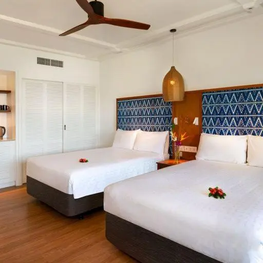 اتاق لوکس با چشم‌انداز دریا, Outrigger Fiji Beach Resort