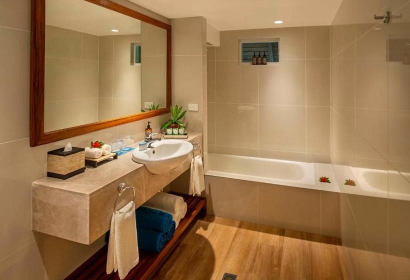 غرفه قياسيه سريرين مزدوجين, Outrigger Fiji Beach Resort