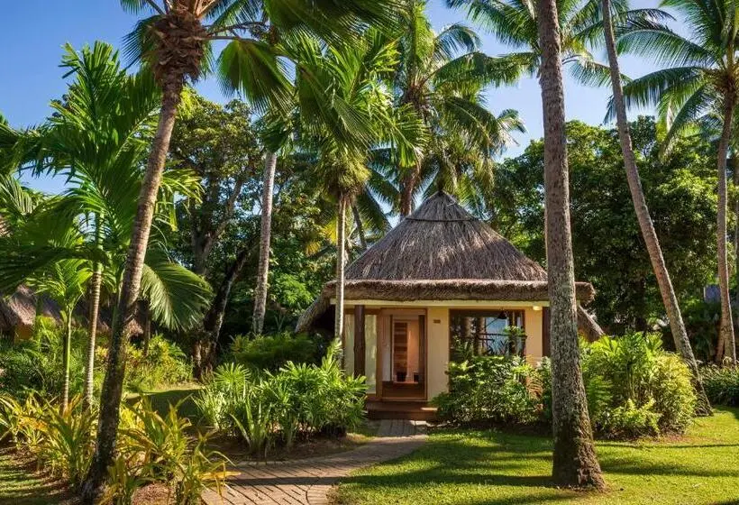 اتاق استاندارد با تخت بزرگ, Outrigger Fiji Beach Resort