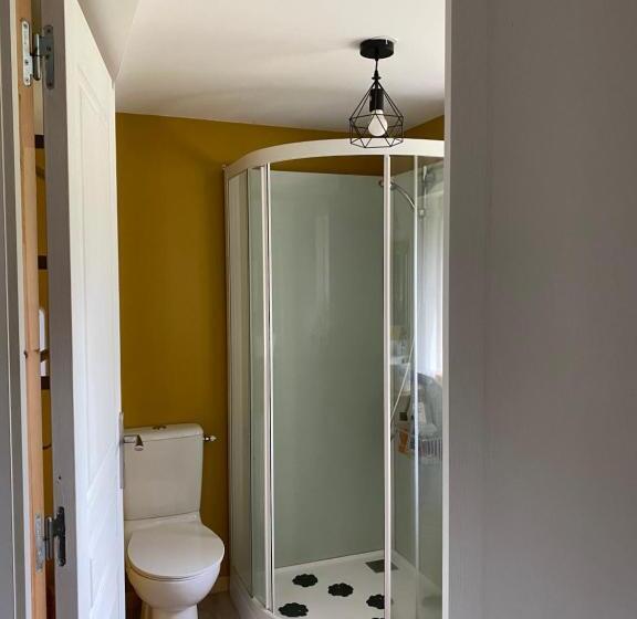 Номер Стандарт, La Pautière