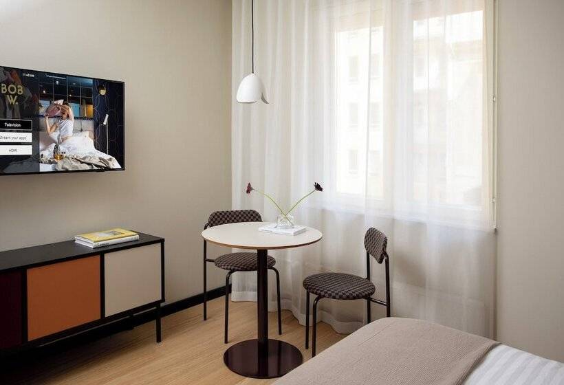 Standardzimmer, Bob W Kaarti