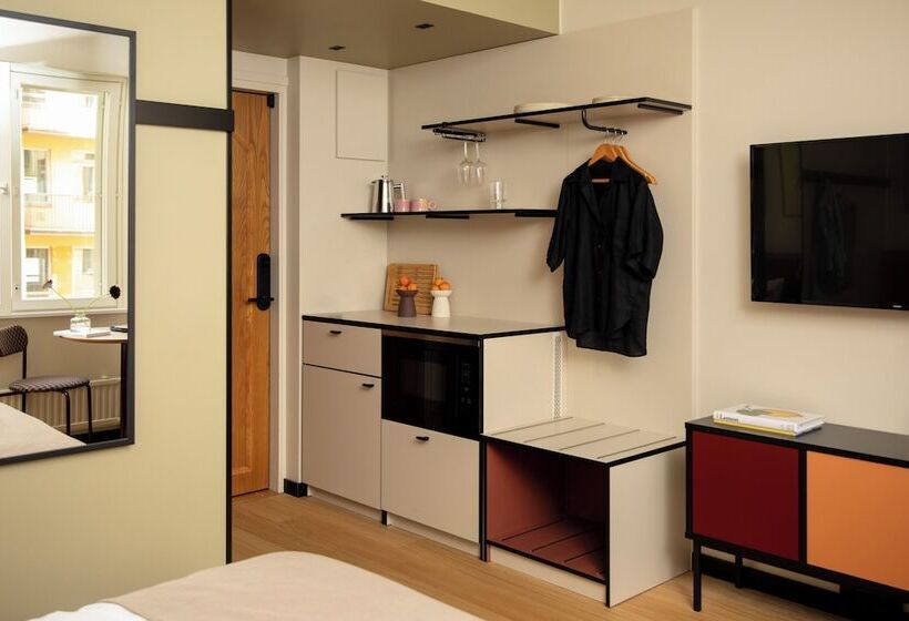 Standardzimmer, Bob W Kaarti