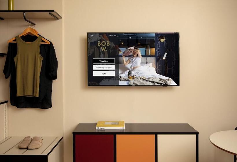 Standardzimmer, Bob W Kaarti