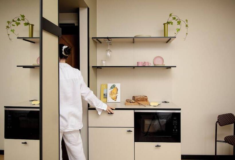 Superior-Zimmer, Bob W Kaarti