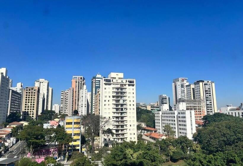 آپارتمان لوکس 1 خوابه, Perto Do Parque Ibirapuera Com Piscina