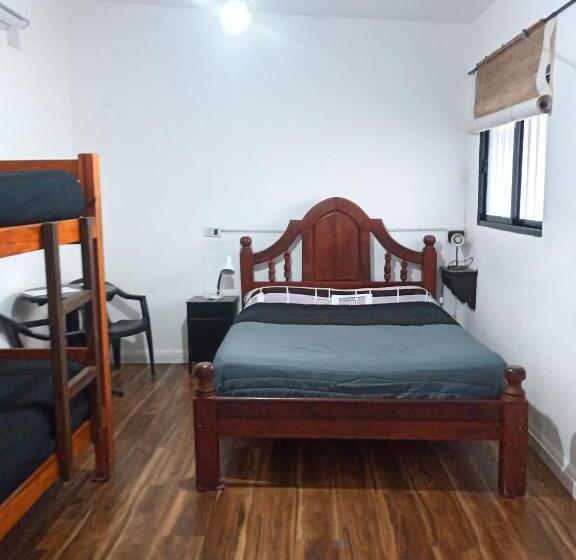 Семейный Номер, El Kincho Hostel Bike