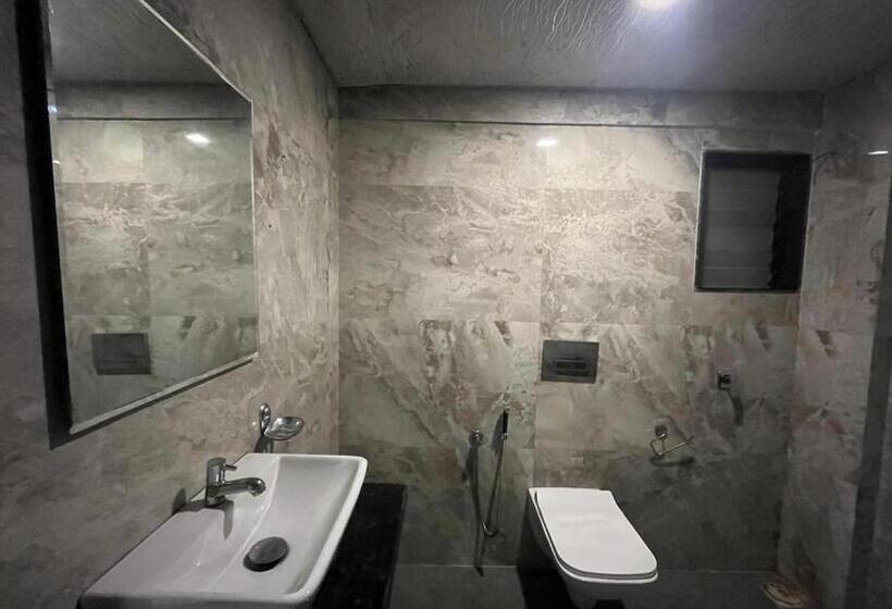 غرفة ديلوكس, Arsh Executive Inn