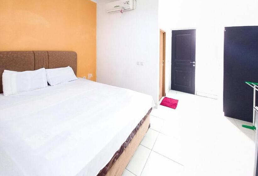 디럭스 룸, Cemara House Syariah Redpartner