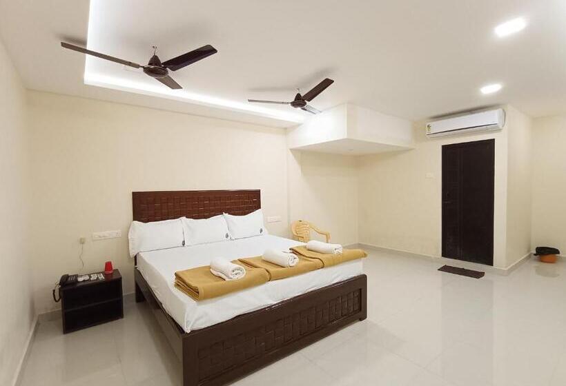 Suite Deluxe, Selvi Residency