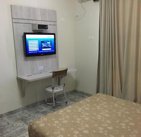 标准间, Internacional