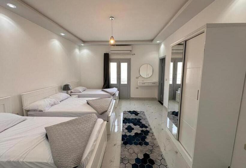 اتاق استاندارد سه نفره, Noya House Dahab