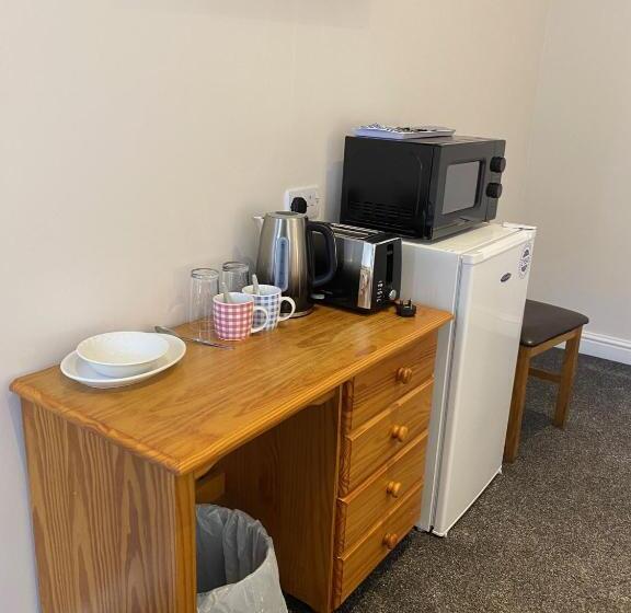 패밀리 룸, The Duke William