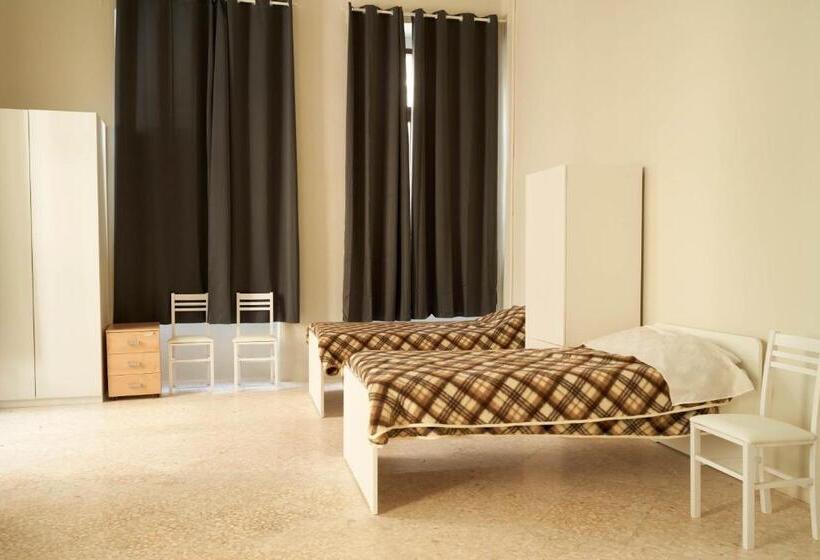 Łóżko we Wspólnym Pokoju, Hub Portanova