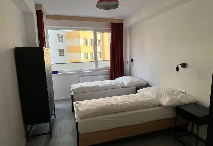 اتاق استاندارد, Izy Stay Hostel Coworking Nomads